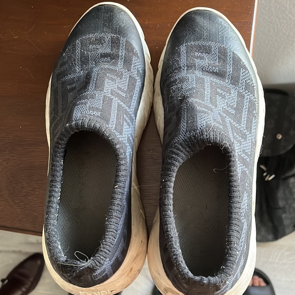 Fendi Runners - Picture 2 of 4